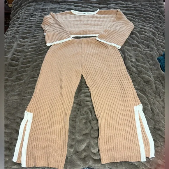 Better Be Ribbed Set - Picture 4 of 9